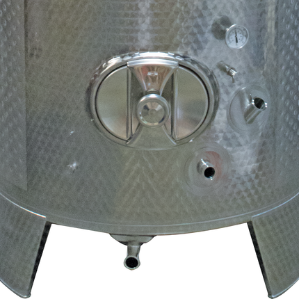 4400 l Speidel Sealed Tank with Manway, Top Hatch & Max Jacket