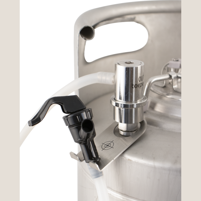 Torpedo Picnic Tap Holder
