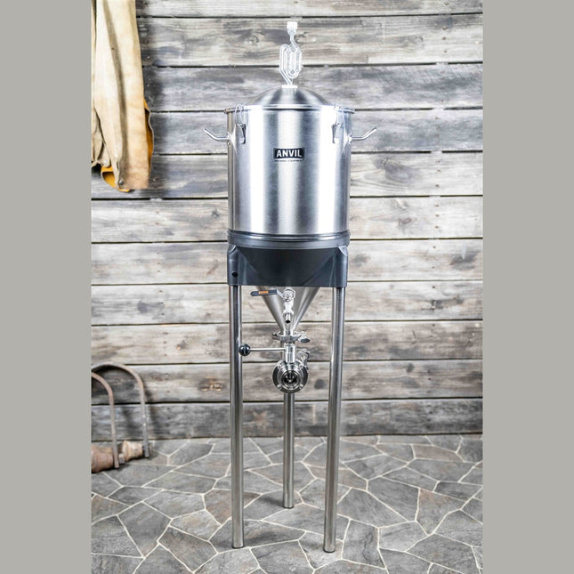 7 gal Anvil Crucible Leg Extensions