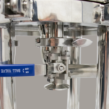 BevBright Stainless Steel Lenticular Filter Housing - 12 in. - 3 High - with fittings