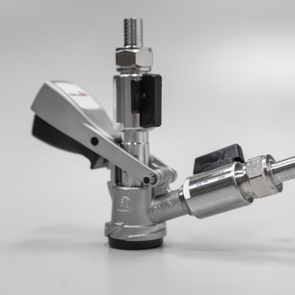 Sankey Kegging Coupler